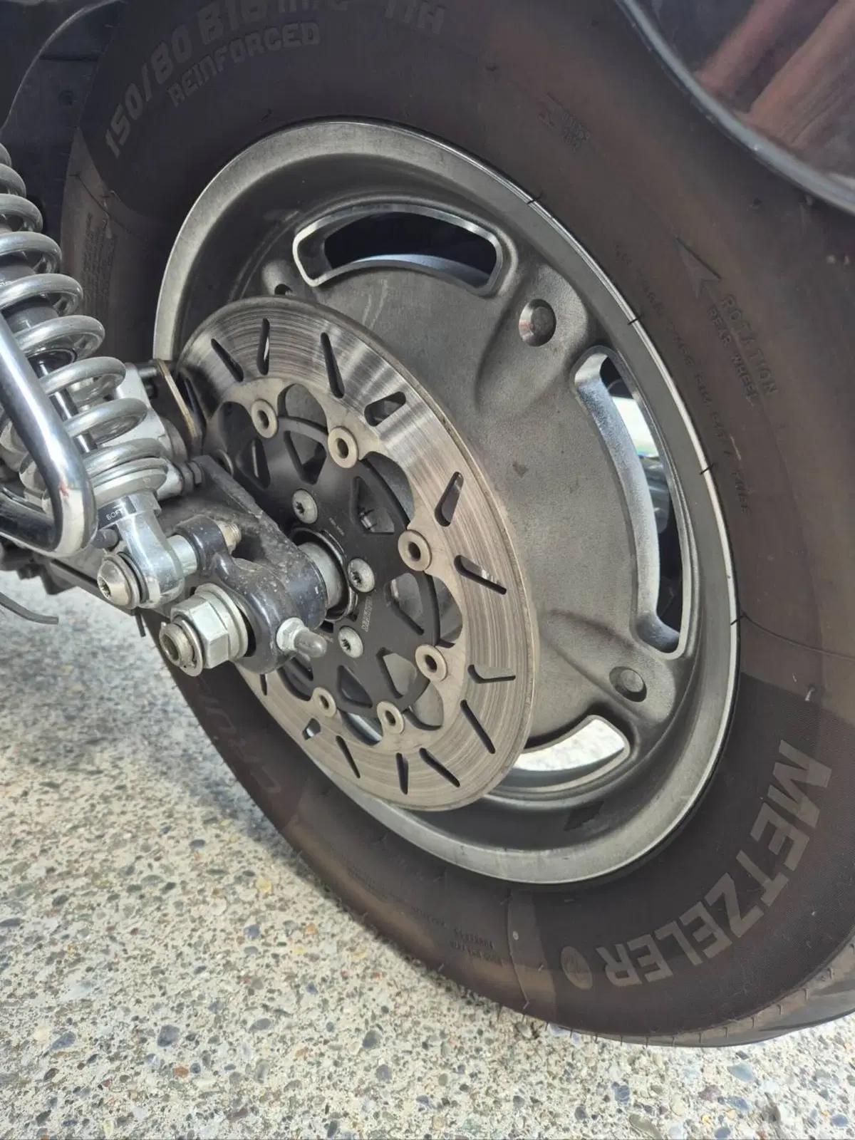 Harley-Davidson 1200 Custom (2007 - 13) - XL 1200C (13)