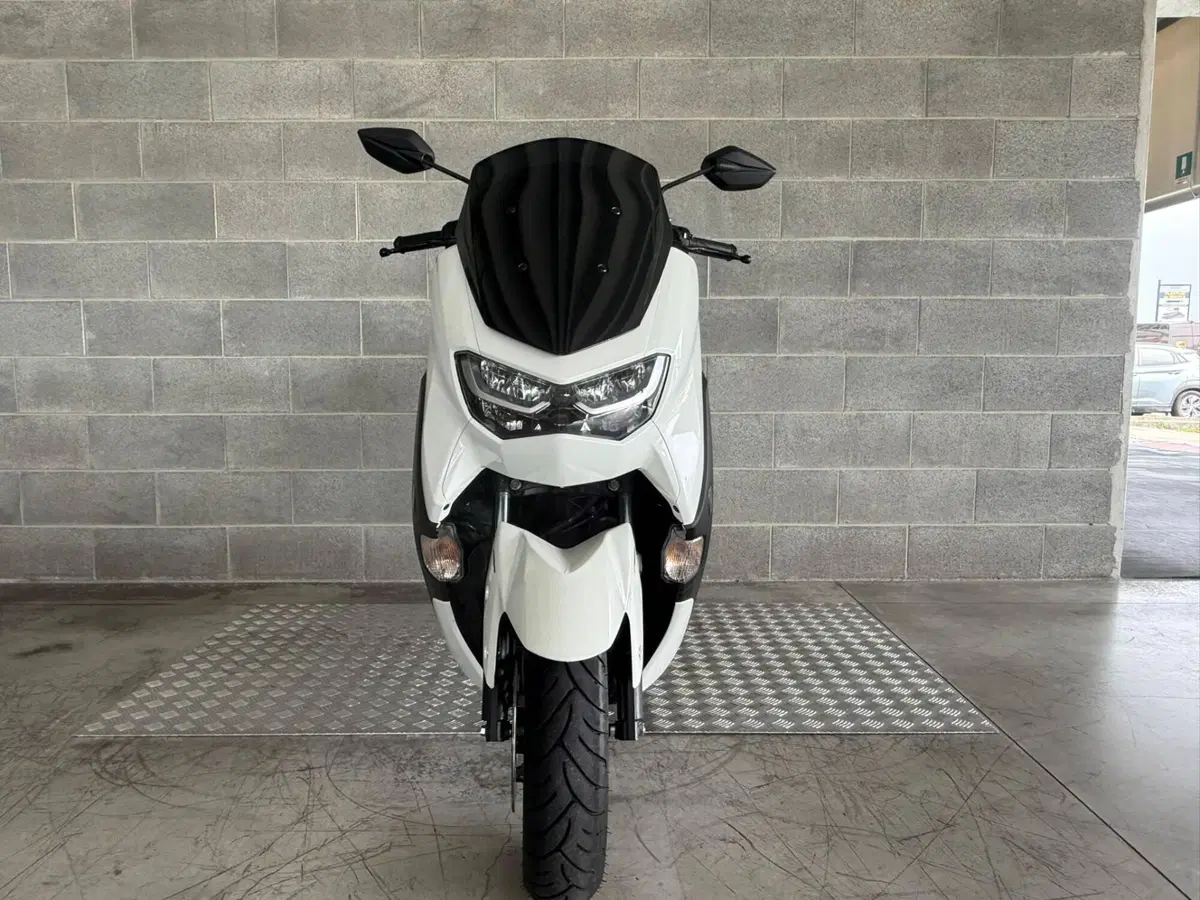 Yamaha N-Max 125 (2021 - 24) (3)