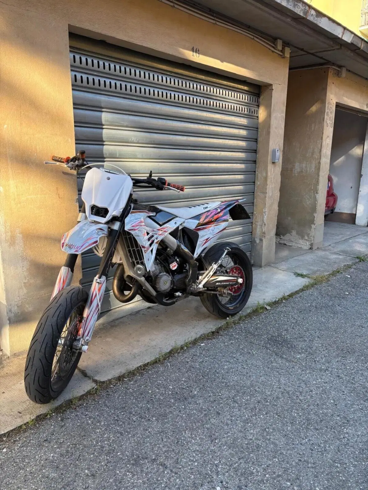 Tm Moto SMR 125 Fi 2T (2024) (2)