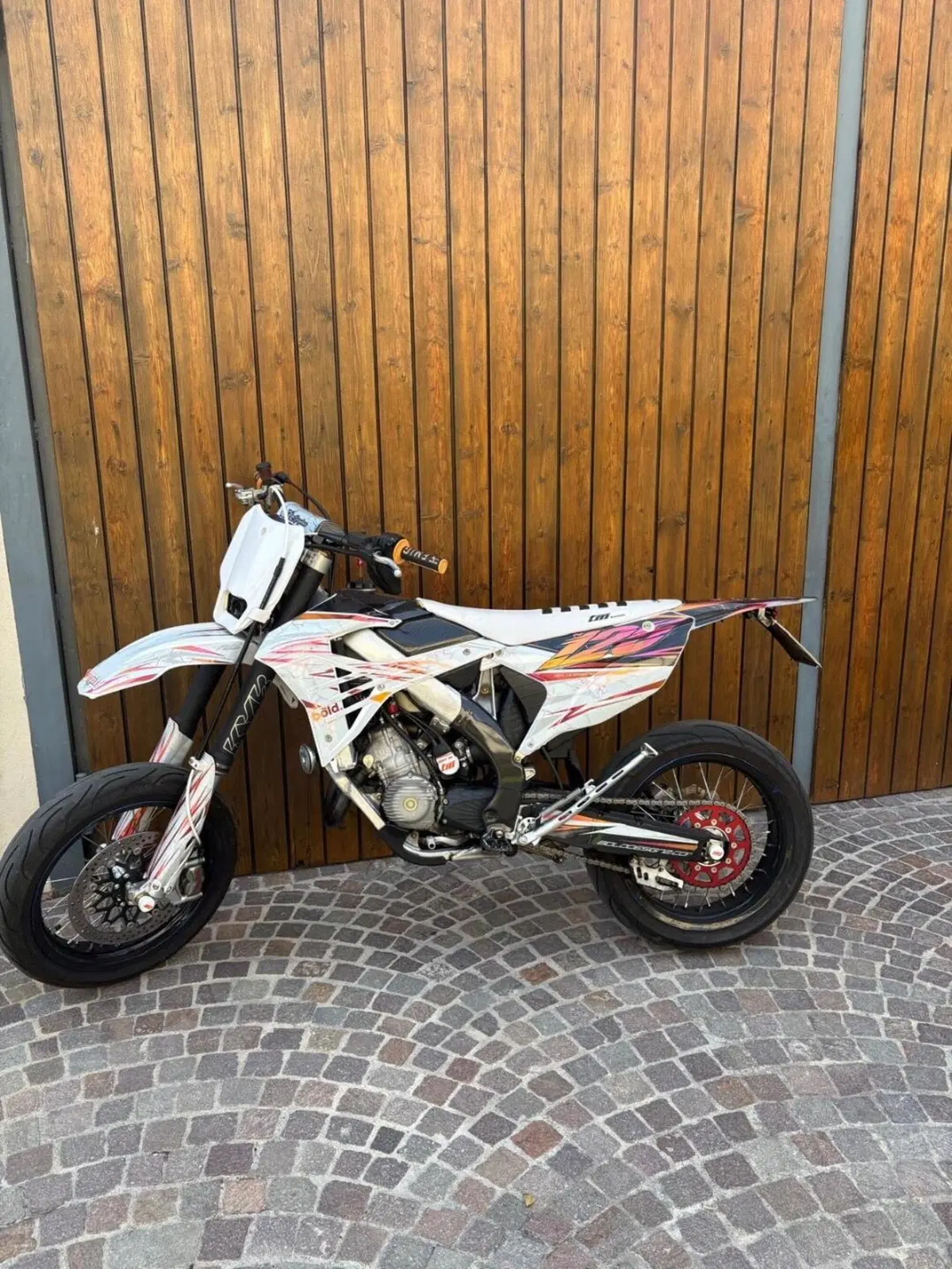 Tm Moto SMR 125 Fi 2T (2024) (5)