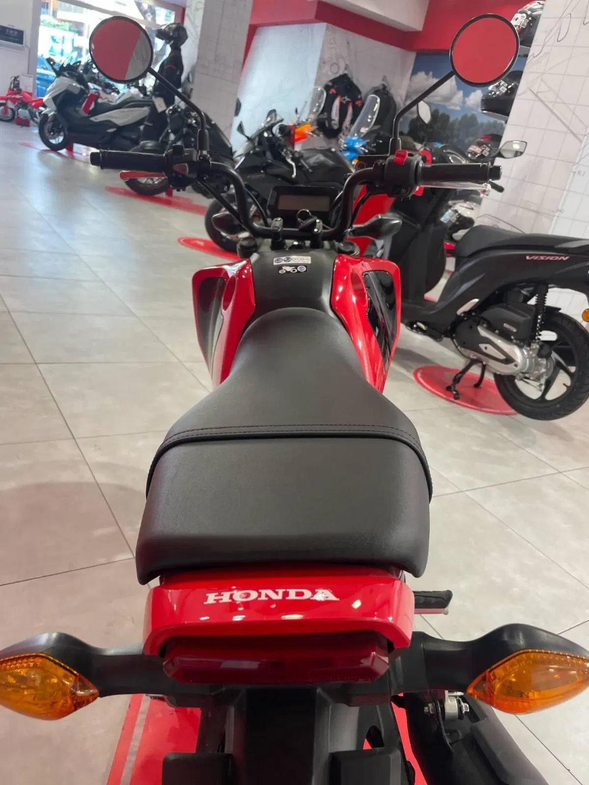 Honda MSX 125 Grom (2021 - 26) (5)