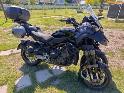 Yamaha Niken 890 GT (2023 - 26) usata