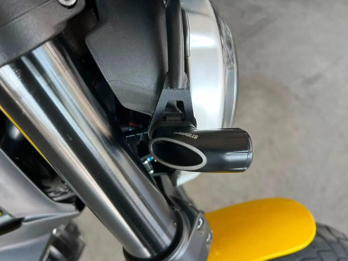 Ducati Scrambler 800 Icon (2021 - 22) (4)