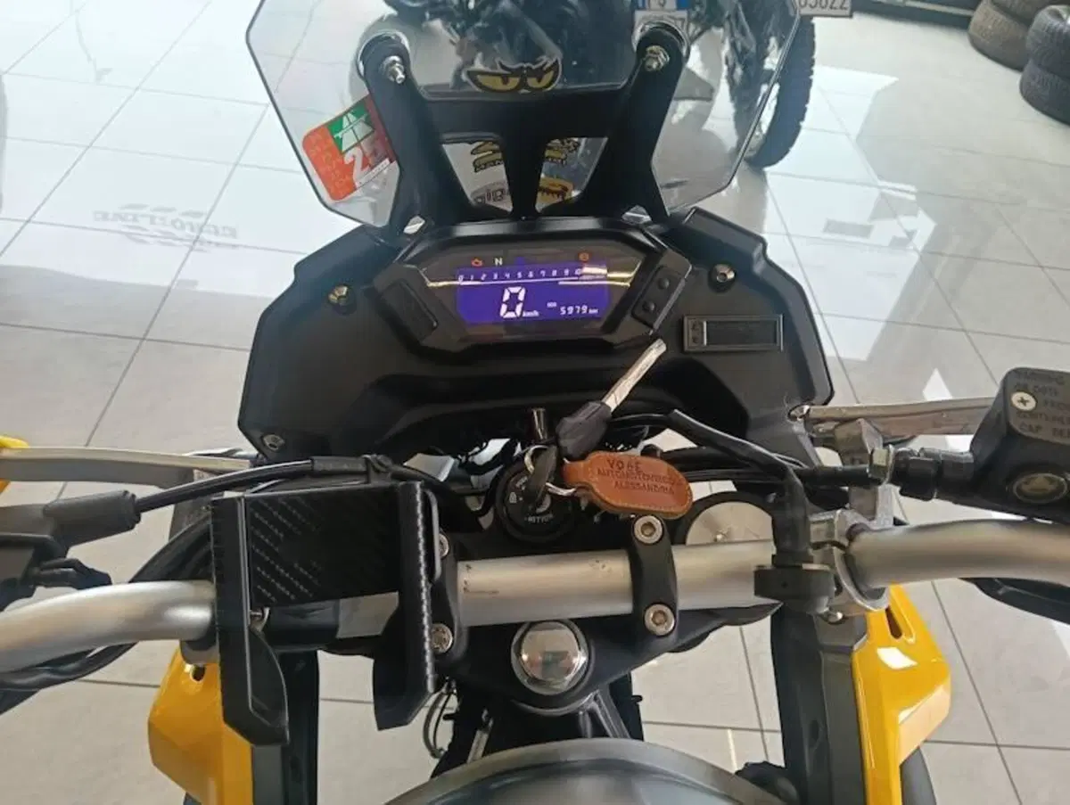 Voge Valico 300 Rally (2022 - 26) (6)