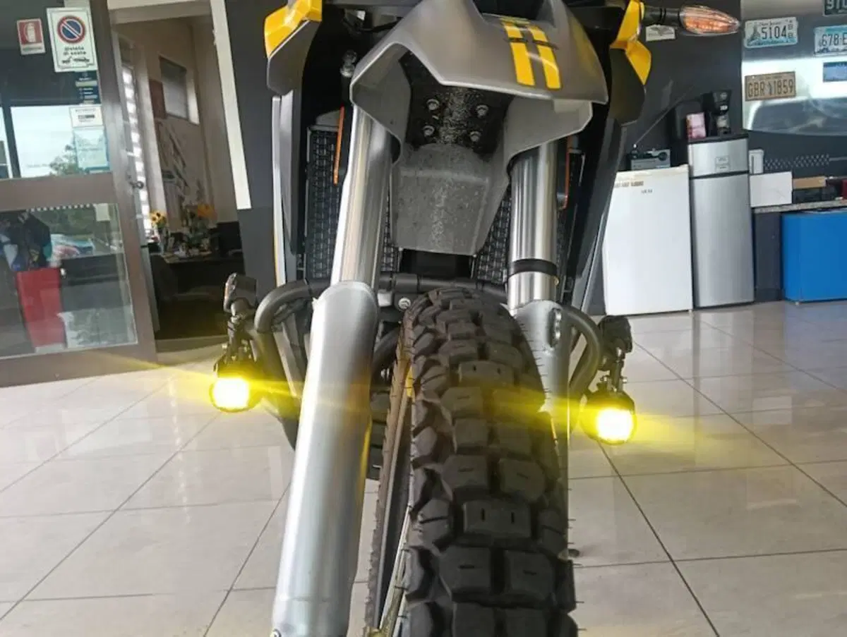 Voge Valico 300 Rally (2022 - 26) (7)
