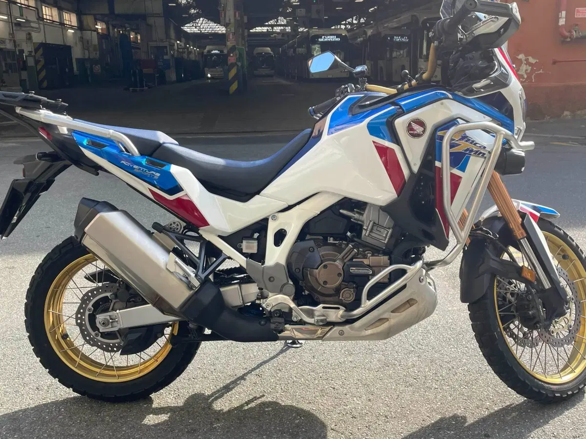 Honda Africa Twin CRF 1100L Adventure Sports (2020 - 21) (2)