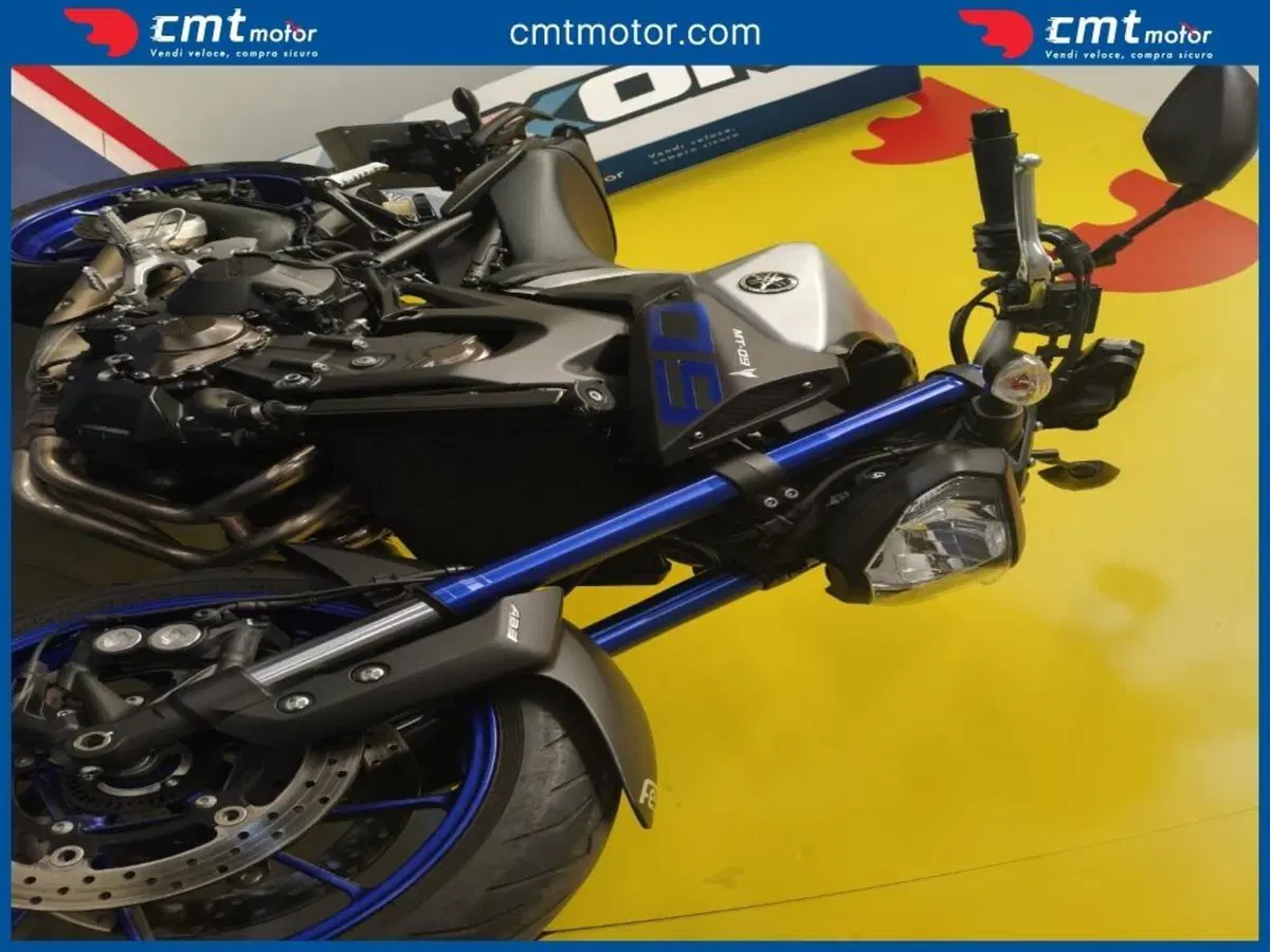 Yamaha MT-09 ABS (2016) (6)