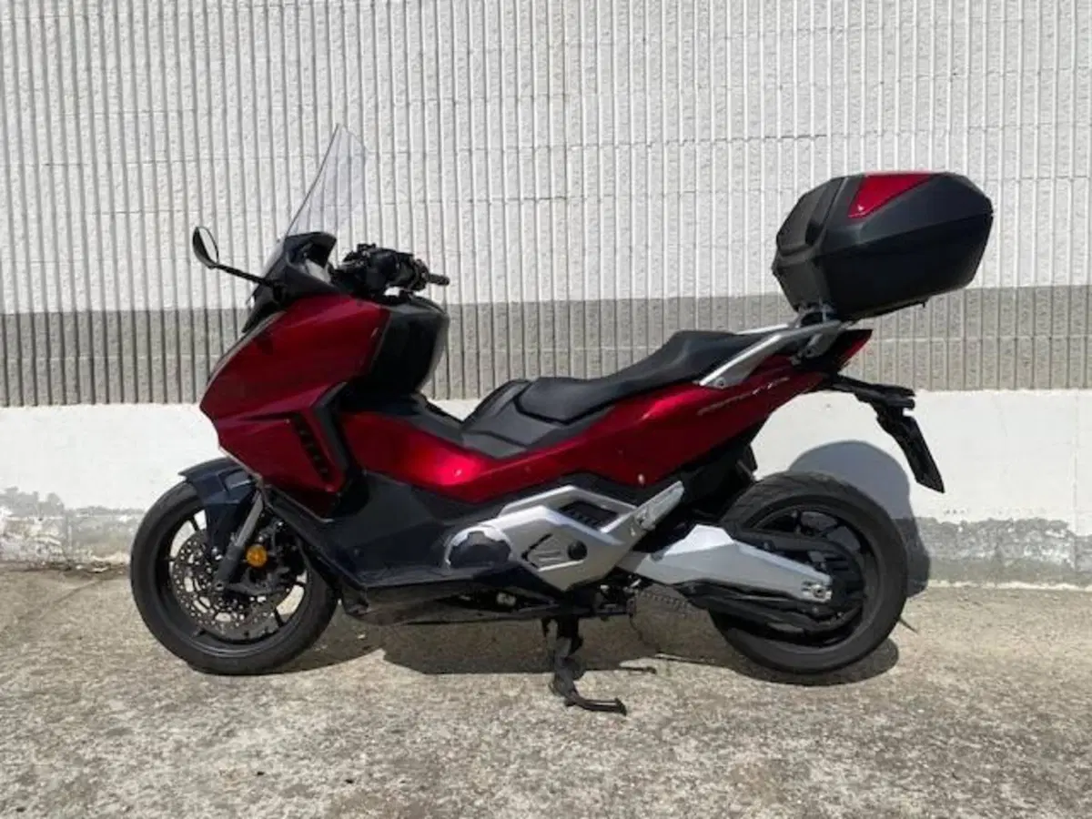 Honda Forza 750 DCT Urban (2021 - 24) (3)