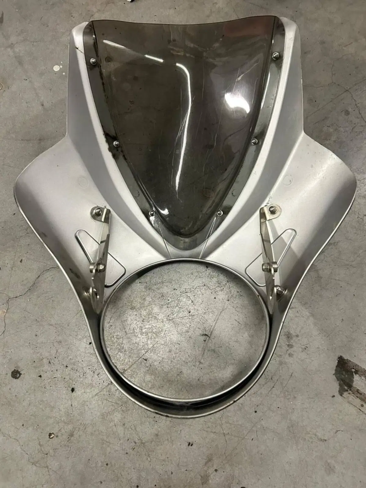Cupolino fumè Givi Honda hornet 600 2000/2002 (2)