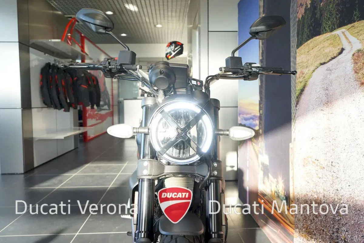 Ducati Scrambler 800 Icon Dark (2025 - 26) (7)