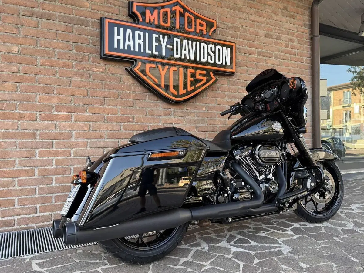Harley-Davidson Street Glide Special (2021 - 23) (2)