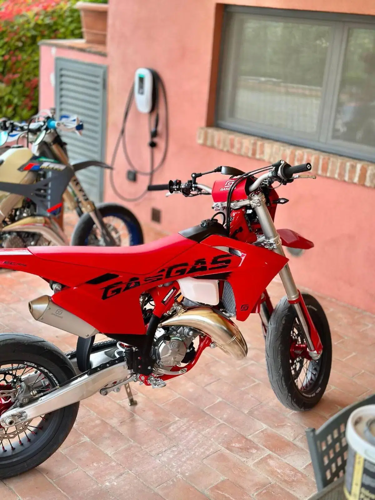 GASGAS EC 125 (2025) (9)