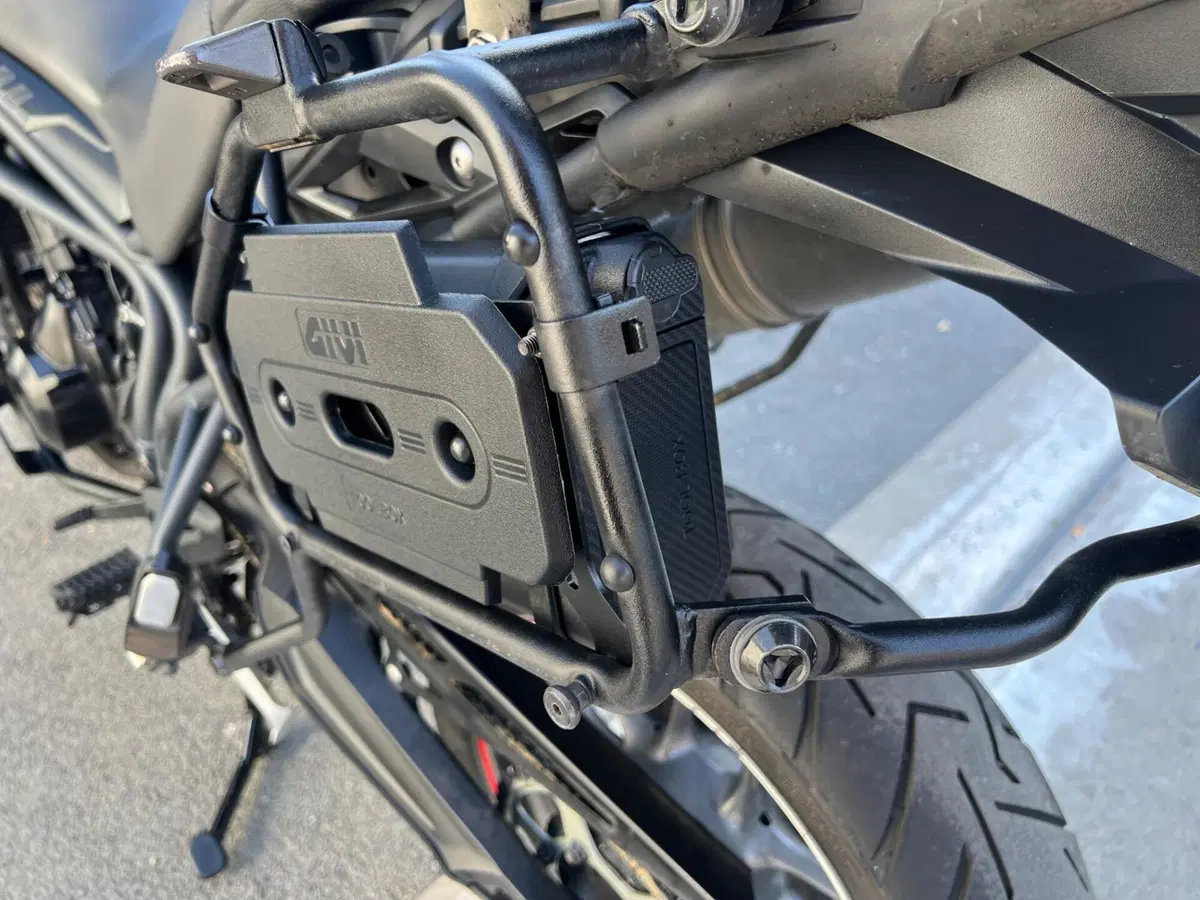 Triumph Tiger 800 ABS (2010 - 14) (12)