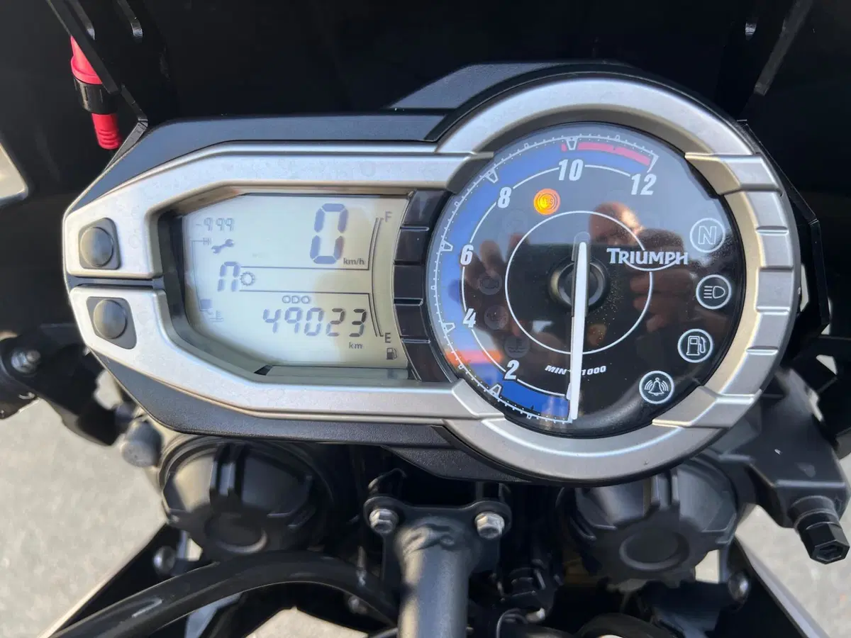 Triumph Tiger 800 ABS (2010 - 14) (5)