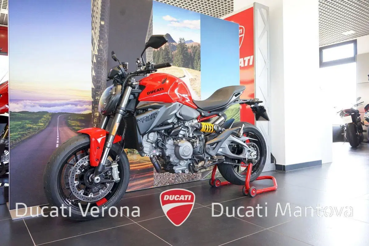 Ducati Monster 937 (2021 - 25) (12)