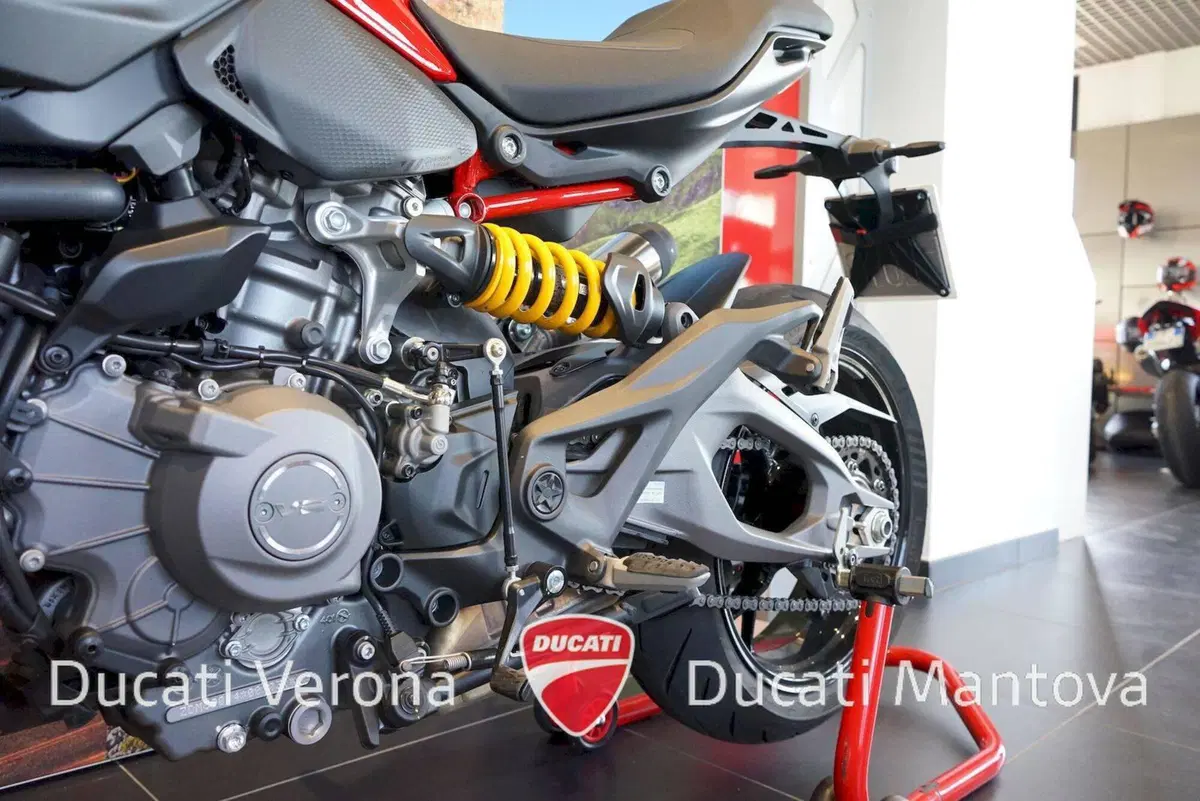 Ducati Monster 937 (2021 - 25) (14)