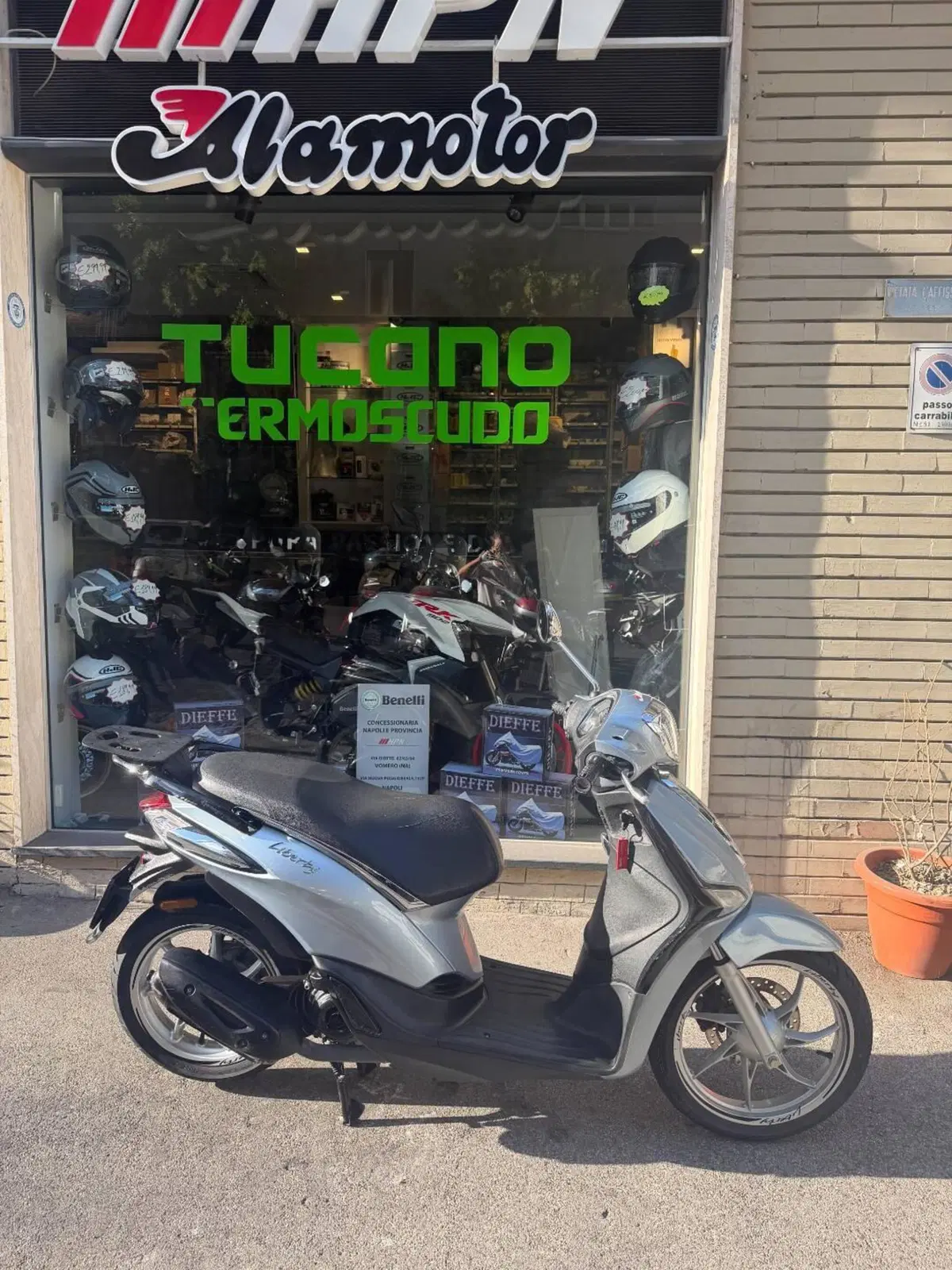 Piaggio Liberty 50 3V (2021 - 24) (3)