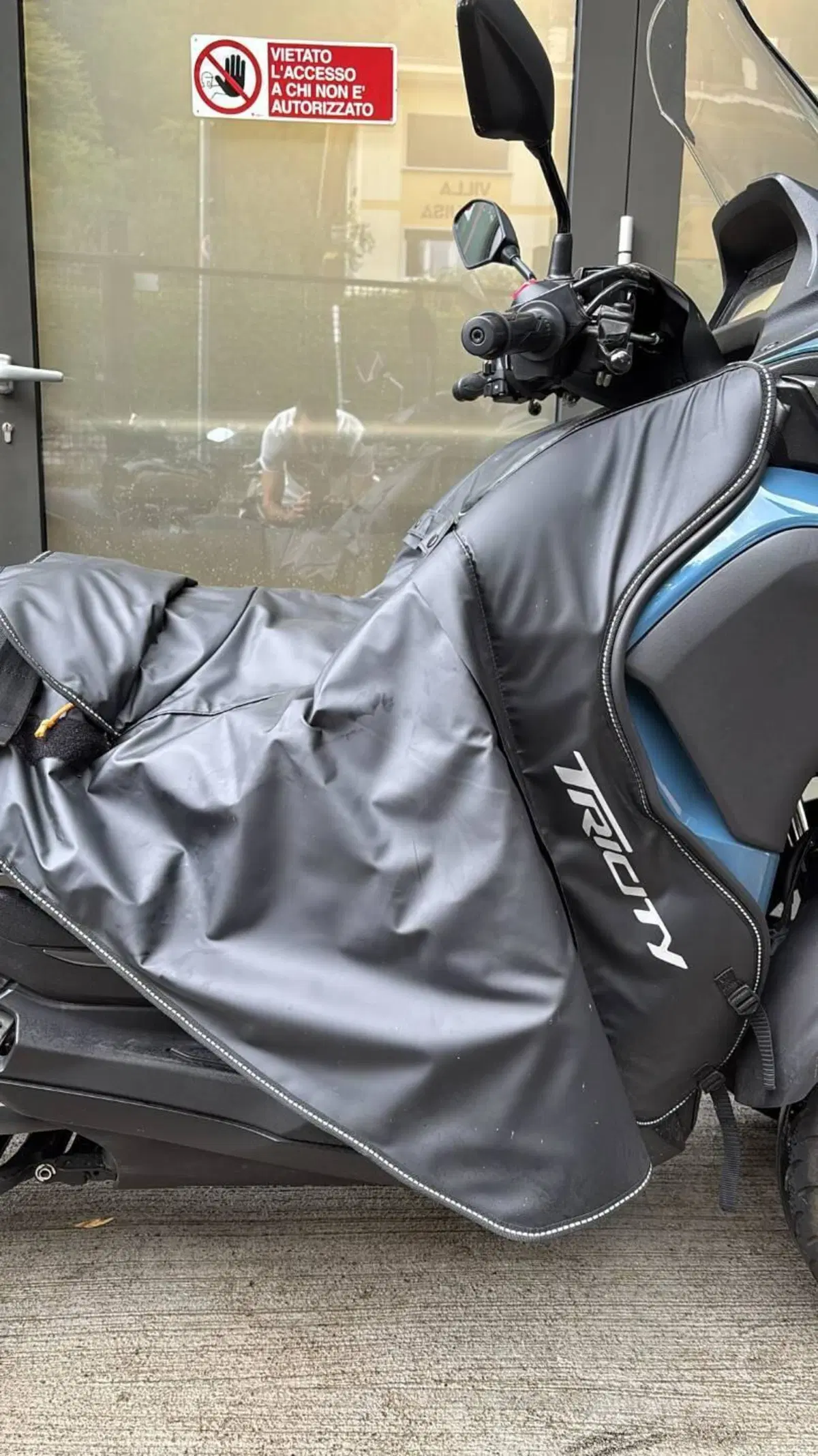Yamaha Tricity 300 (2021 - 24) (8)