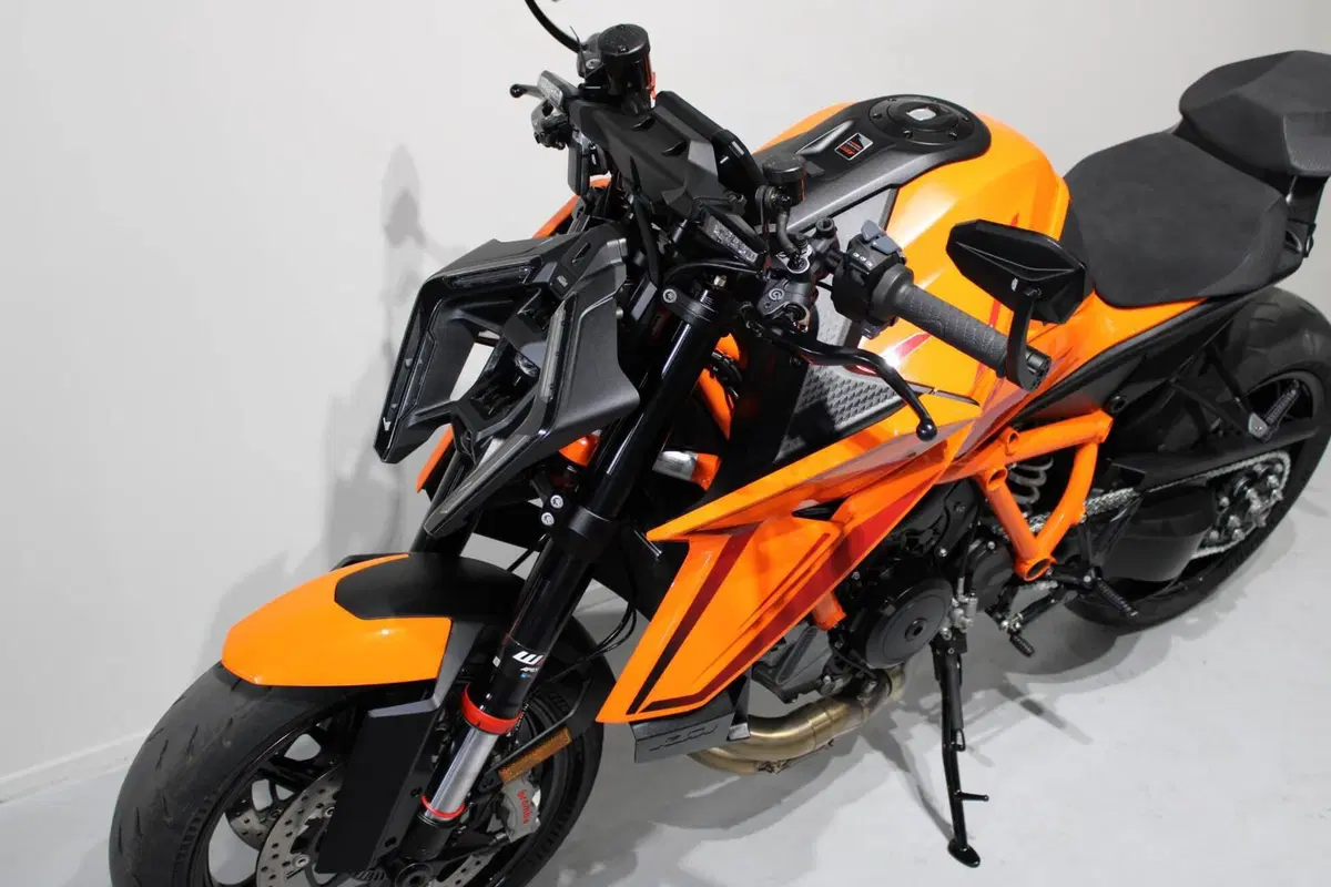 KTM 1390 Super Duke R (2024 - 26) (9)