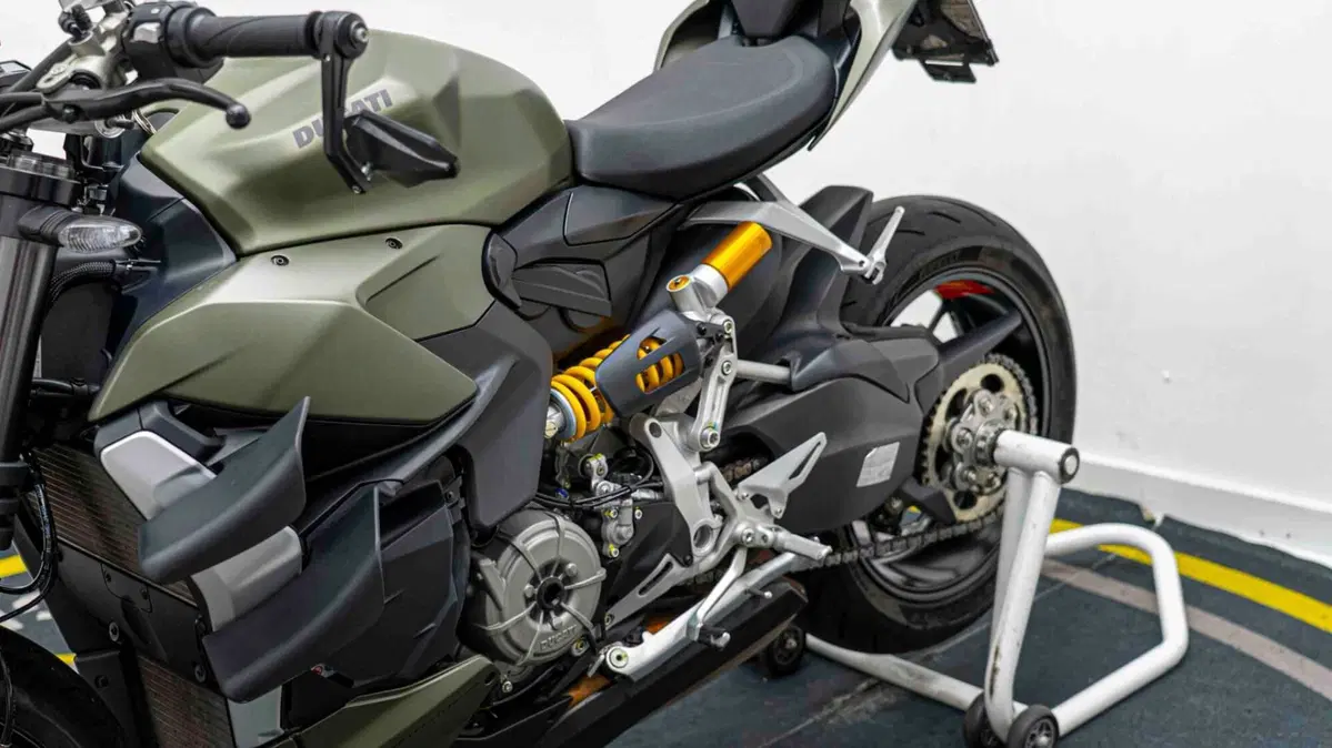 Ducati Streetfighter V2 (2022 - 24) (5)
