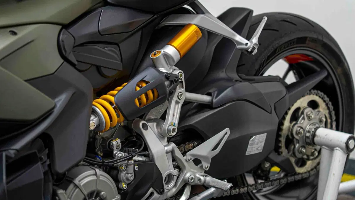 Ducati Streetfighter V2 (2022 - 24) (6)