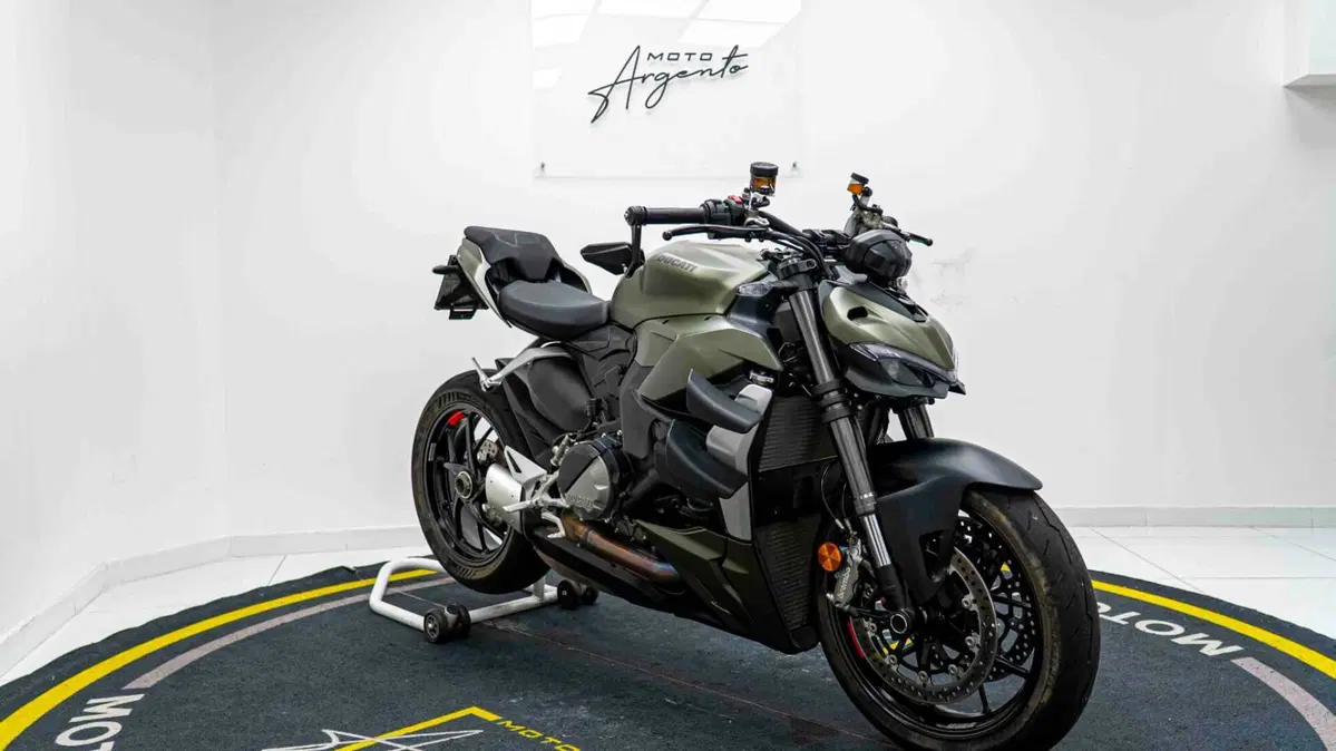 Ducati Streetfighter V2 (2022 - 24) (13)