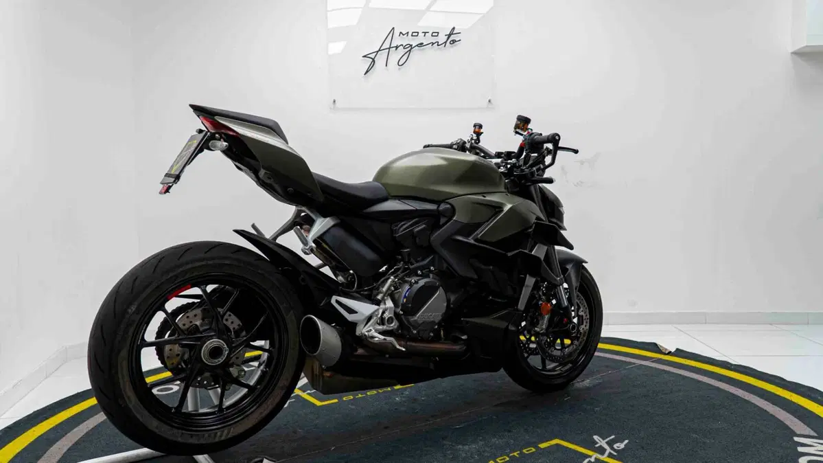 Ducati Streetfighter V2 (2022 - 24) (15)