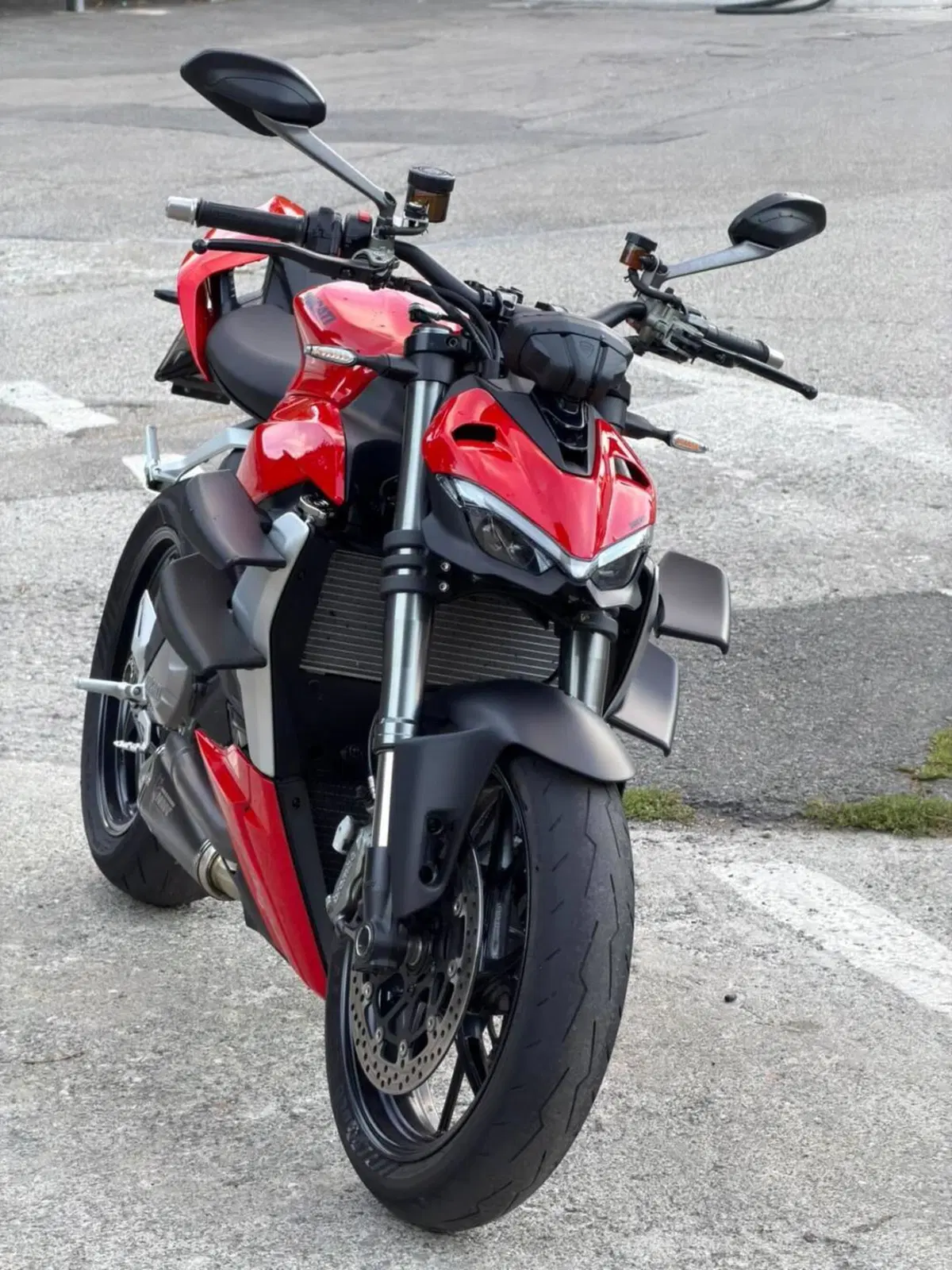 Ducati Streetfighter V2 (2022 - 24) (4)