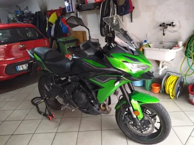 Kawasaki Versys 650 Tourer (2022 - 24) usata