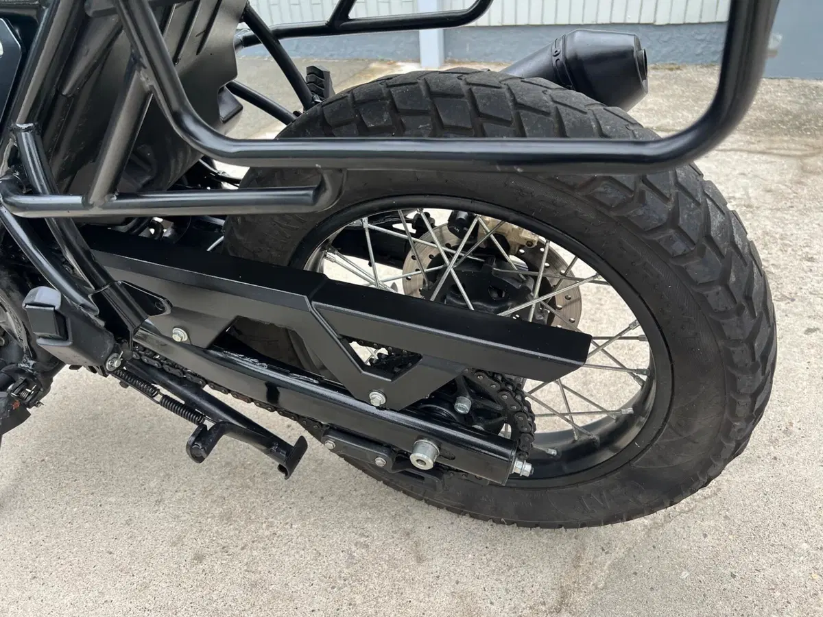 Royal Enfield Himalayan 411 (2021 - 24) (18)