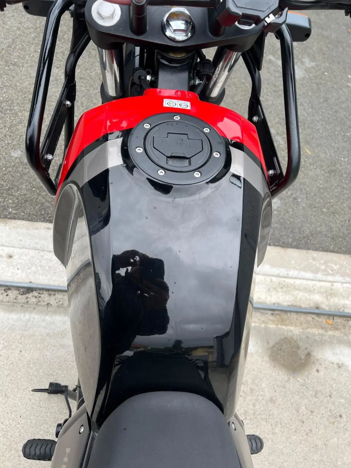 Royal Enfield Himalayan 411 (2021 - 24) (9)