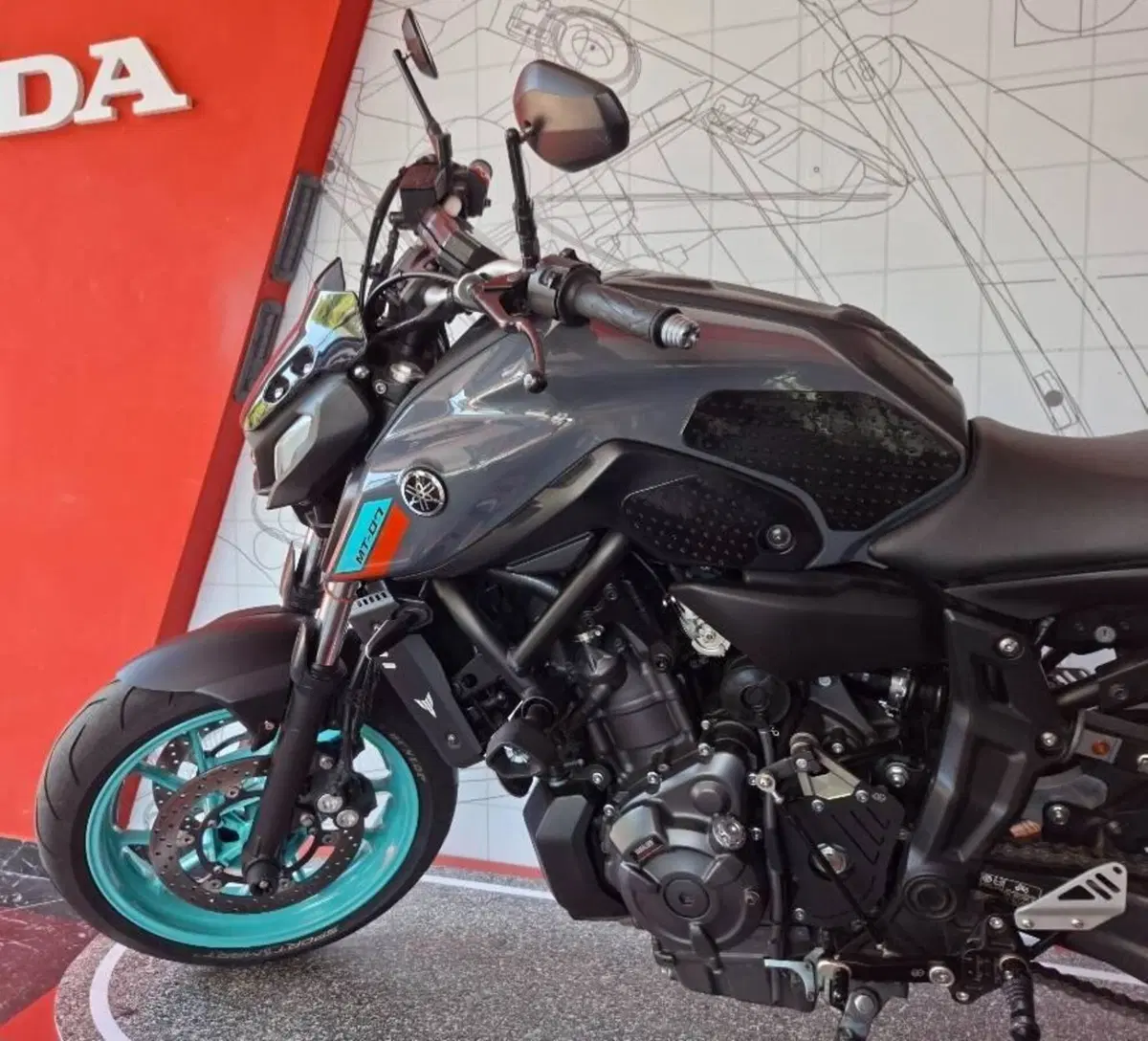 Yamaha MT-07 (2021 - 24) (4)