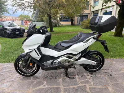 Honda Forza 750 DCT Urban (2021 - 24) usata
