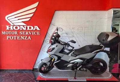 Honda X-ADV 750 DCT Gravel (2021 - 24) usata