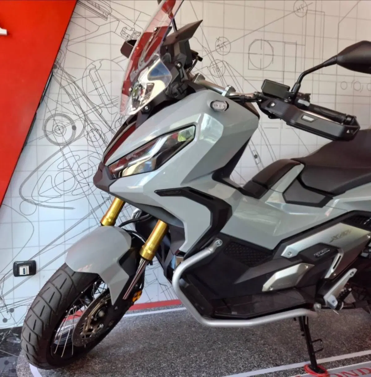 Honda X-ADV 750 DCT Gravel (2021 - 24) (3)