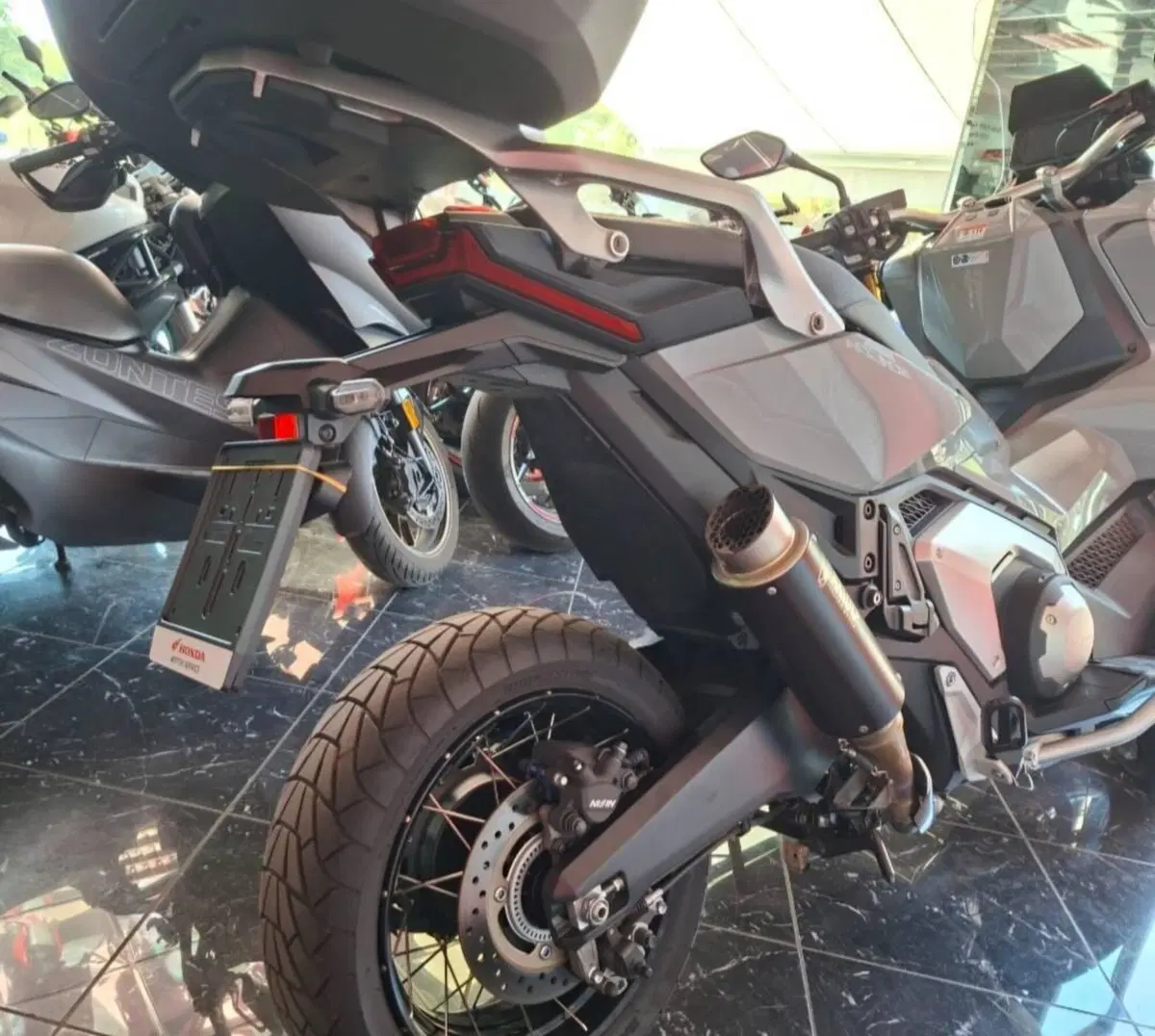 Honda X-ADV 750 DCT Gravel (2021 - 24) (11)