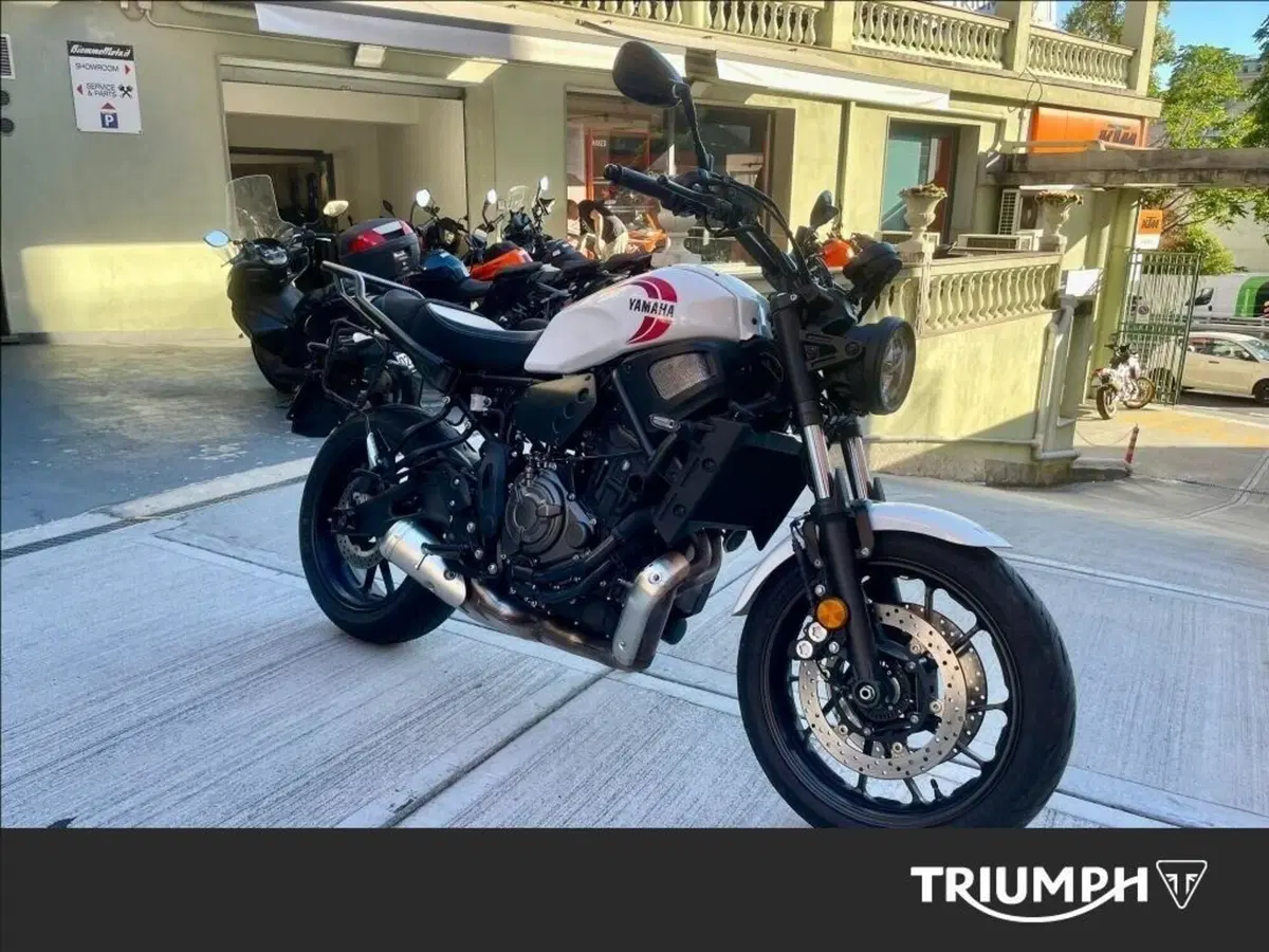 Yamaha XSR 700 (2022 - 26)