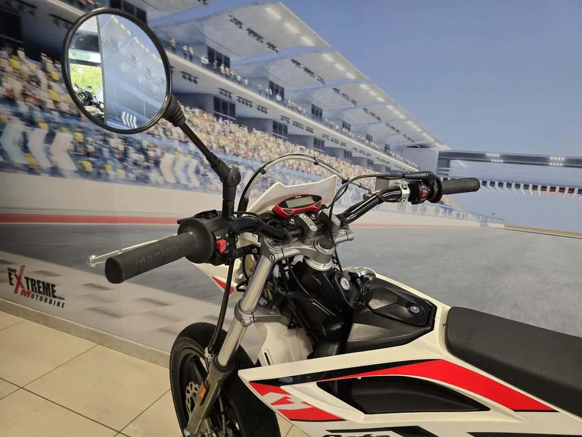 Betamotor RR 125 2T Enduro Racing (2024) (12)