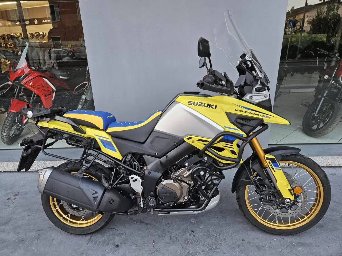 Suzuki V-Strom 1050DE (2023 - 24) (3)