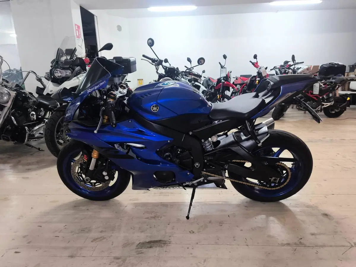 Yamaha YZF R6 (2017 - 20) (2)