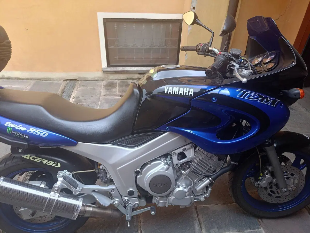 Yamaha TDM 850 (1996 - 01) (5)
