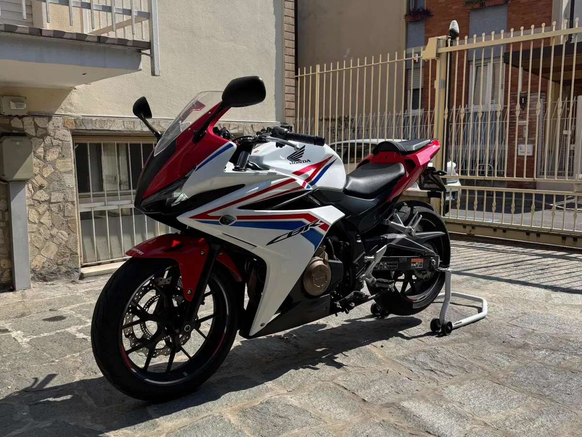 Honda CBR 500 R ABS (2017 - 18) (2)
