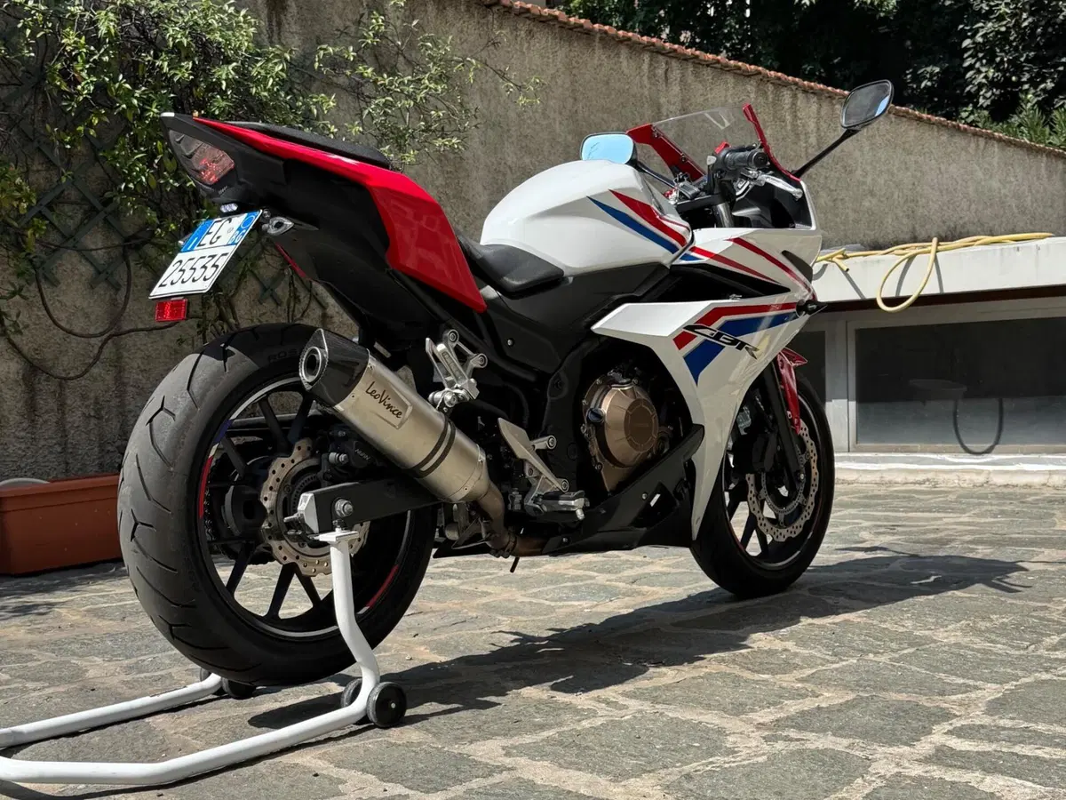 Honda CBR 500 R ABS (2017 - 18) (4)