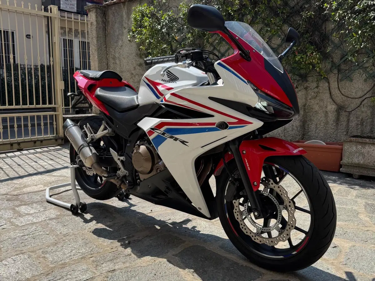 Honda CBR 500 R ABS (2017 - 18) (5)