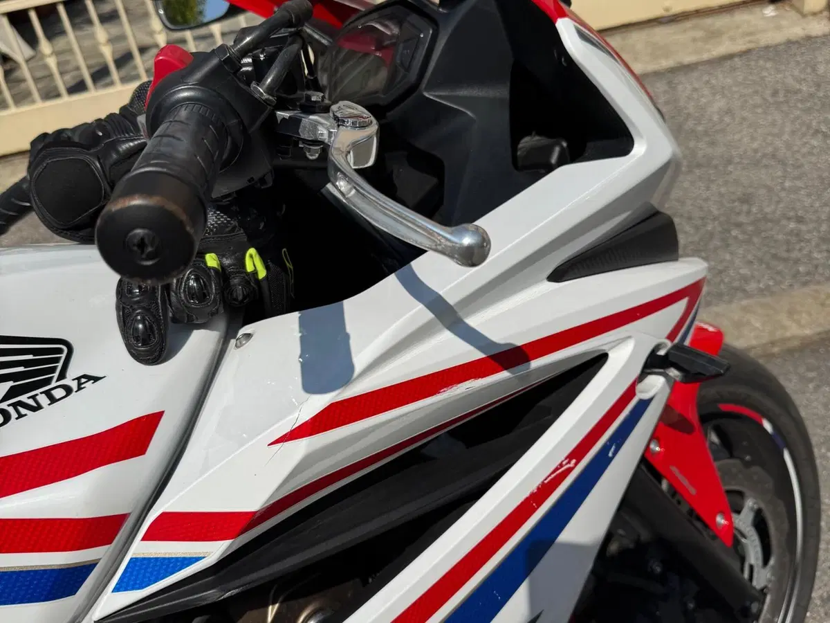 Honda CBR 500 R ABS (2017 - 18) (6)