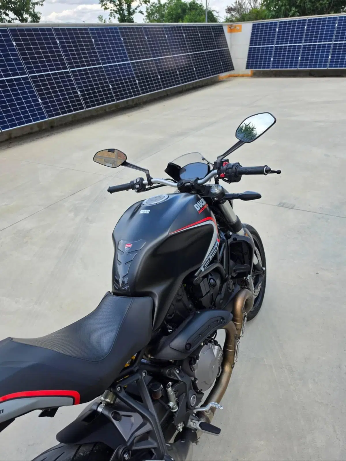 Ducati Monster 821 Stealth (2019 - 20) (2)