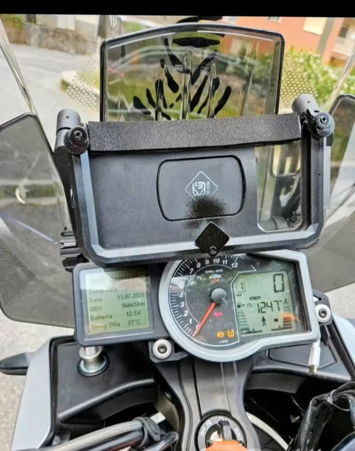 KTM 1290 Super Adventure (2015 - 16) (4)