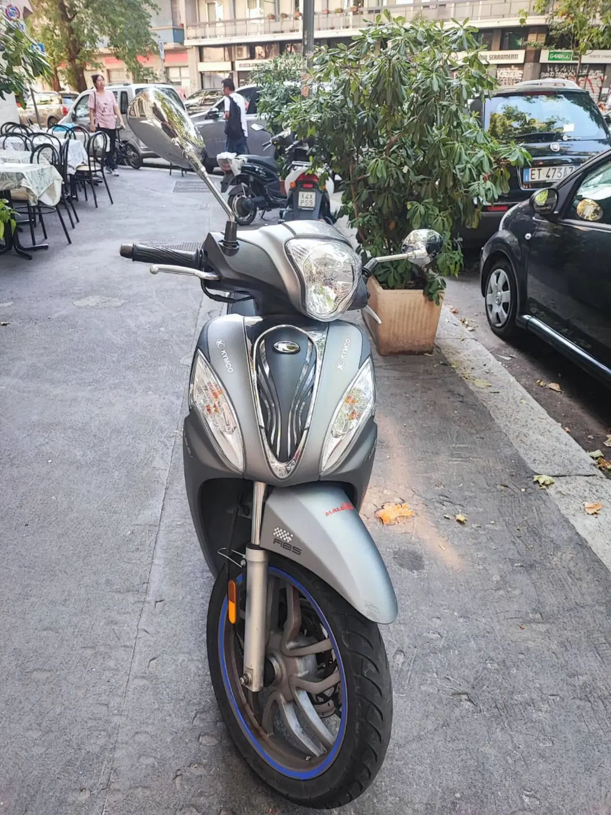 Kymco People 125i One (2021 - 25) (2)