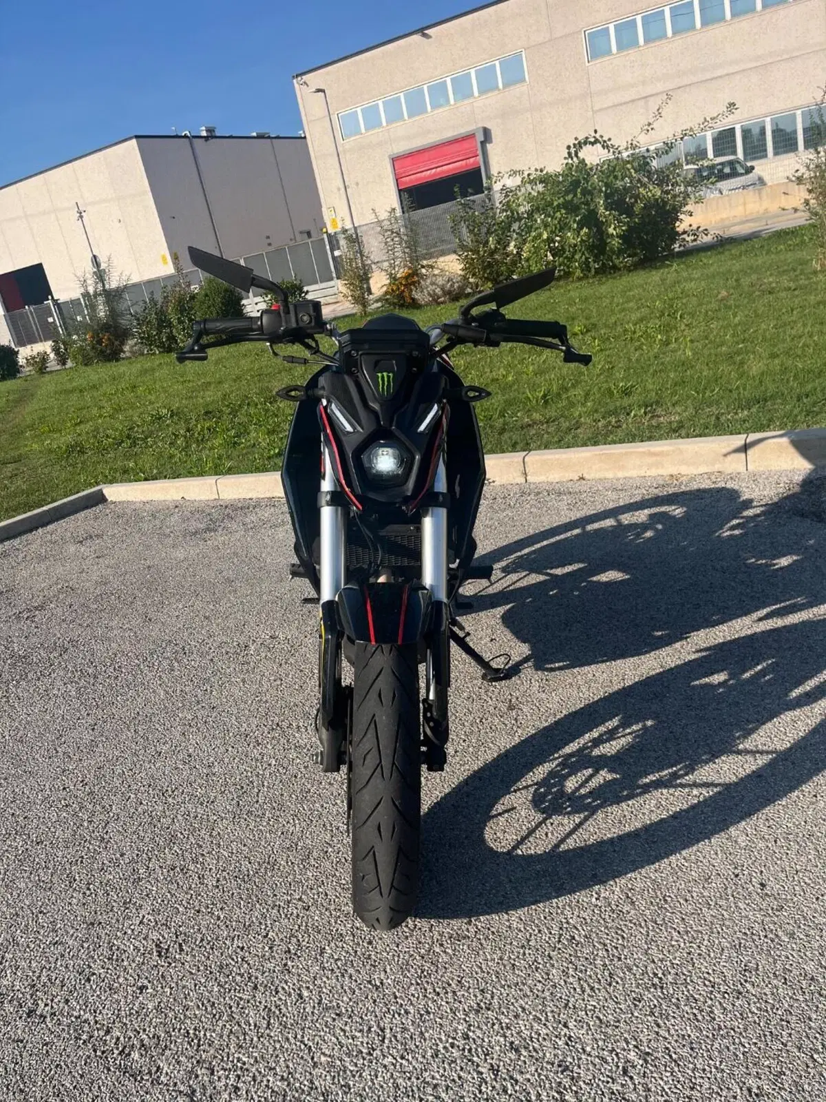 Voge Brivido 125R (2023 - 26) (3)