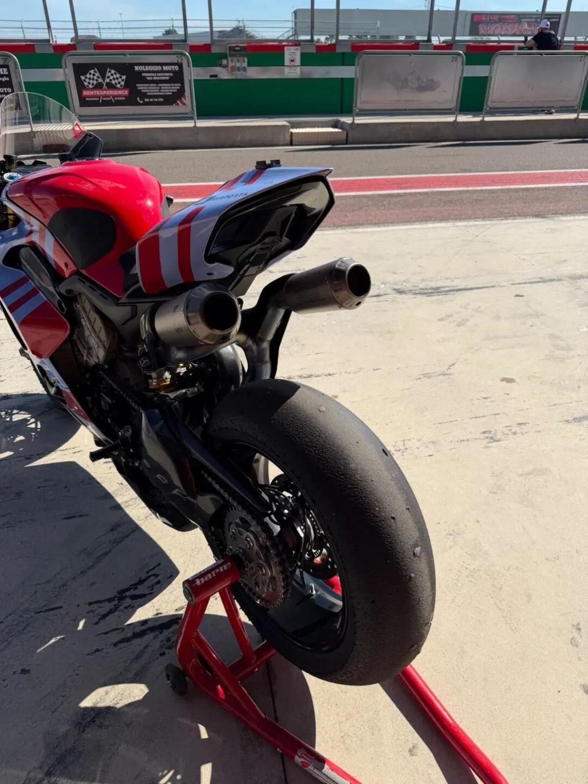 Ducati Panigale V4 (2022 - 24) (7)